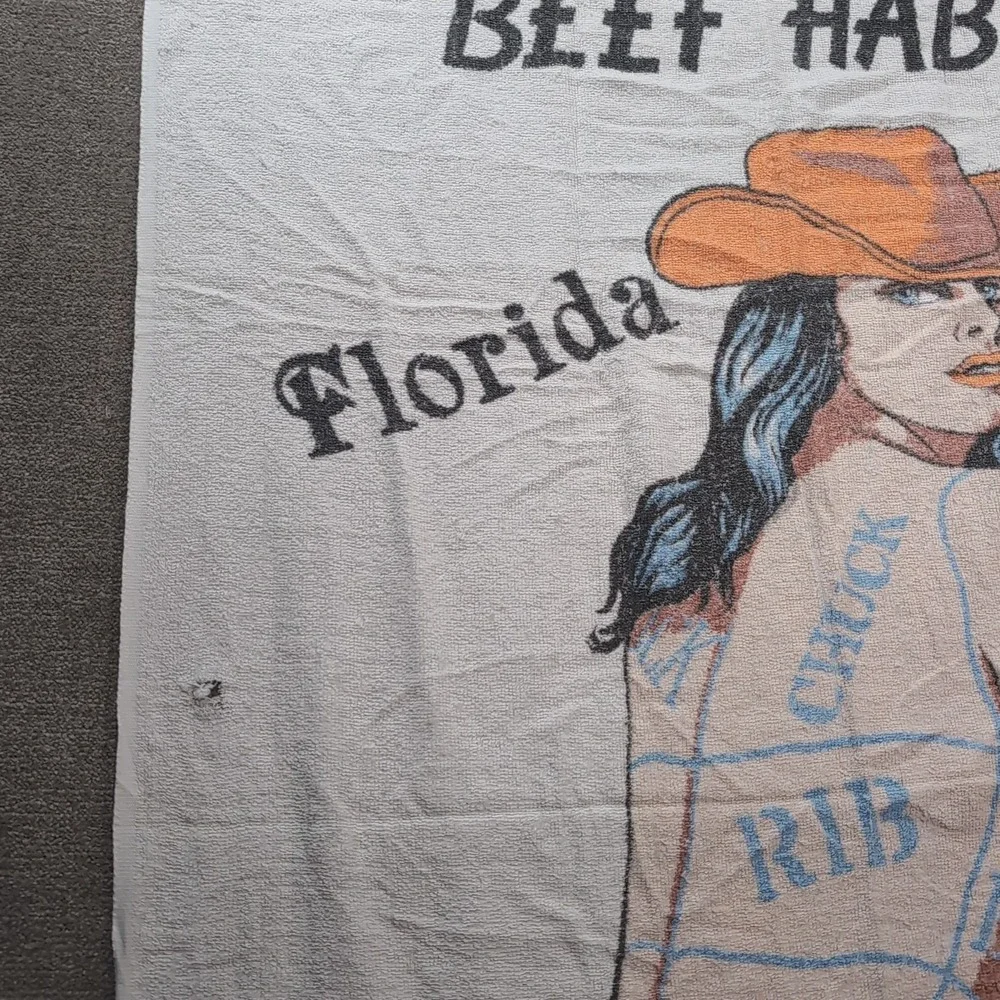1970's Sherry Break Dull Beef Habit‎ Florida Cattle Queen Man Cave Beach Towel